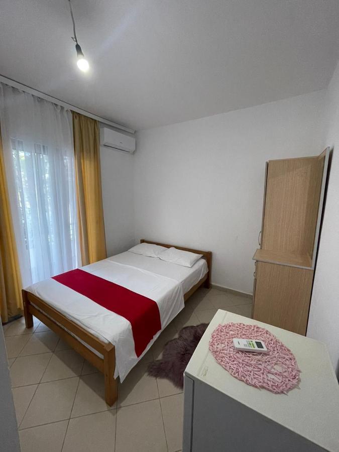 Aparthotel Vila Tufi Velipojë Exteriér fotografie