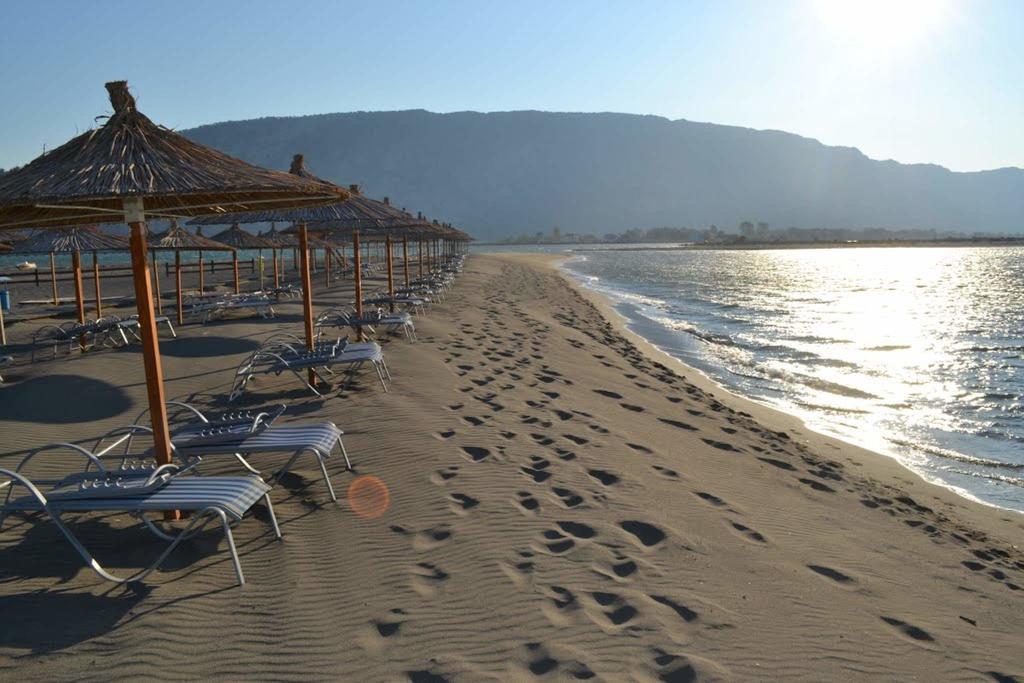 Aparthotel Vila Tufi Velipojë Pokoj fotografie