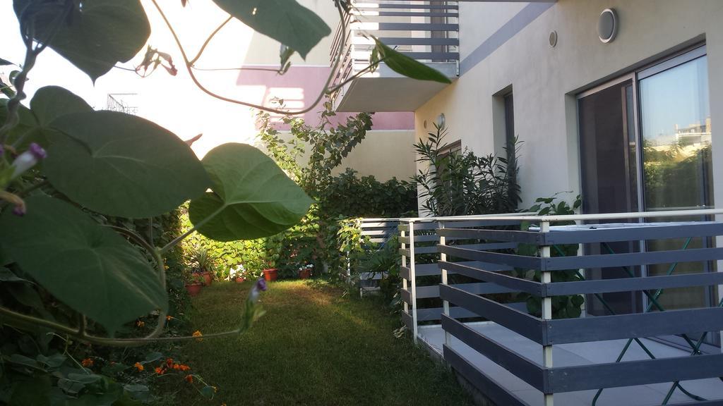 Aparthotel Vila Tufi Velipojë Pokoj fotografie