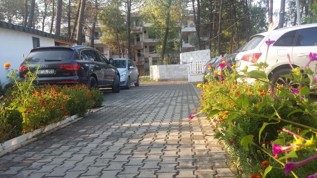 Aparthotel Vila Tufi Velipojë Pokoj fotografie