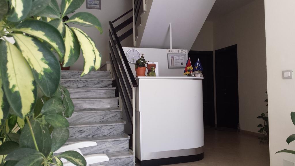 Aparthotel Vila Tufi Velipojë Exteriér fotografie