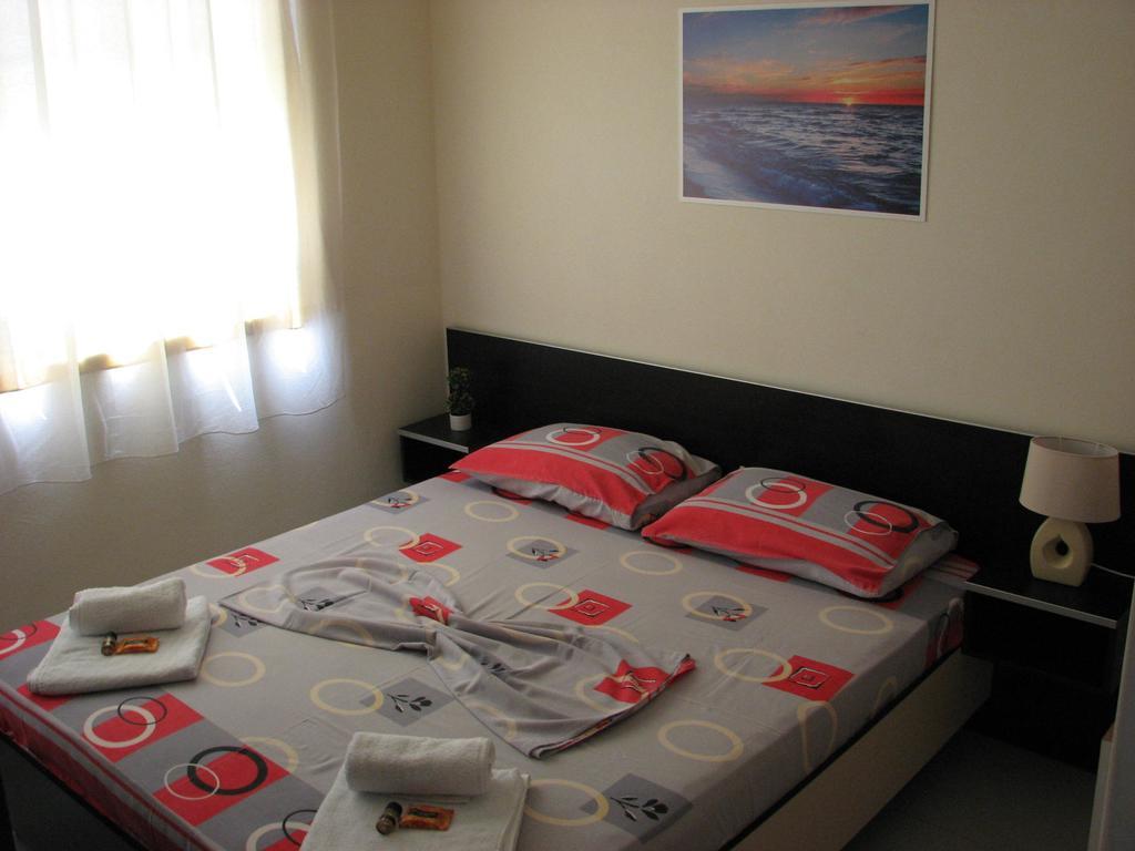 Aparthotel Vila Tufi Velipojë Exteriér fotografie