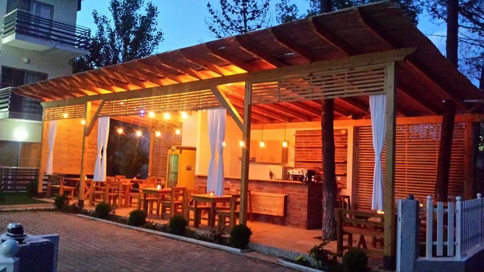 Aparthotel Vila Tufi Velipojë Exteriér fotografie