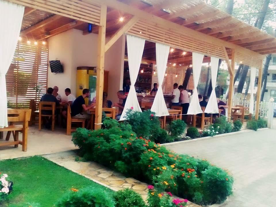 Aparthotel Vila Tufi Velipojë Exteriér fotografie